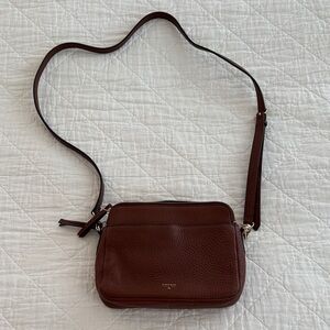 Fossil Pebbled Leather Crossbody Bag in Brown